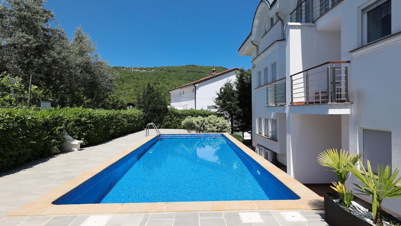 Sea View Apartment In Ičići エクステリア 写真