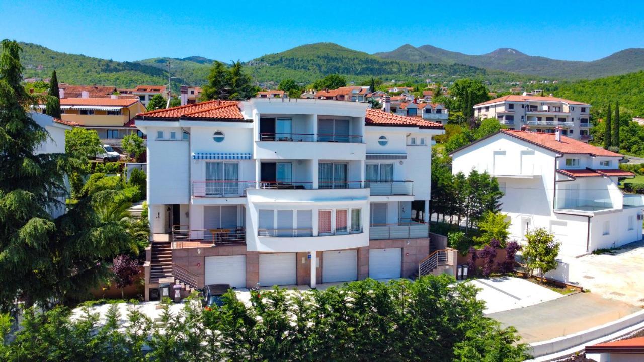Sea View Apartment In Ičići エクステリア 写真