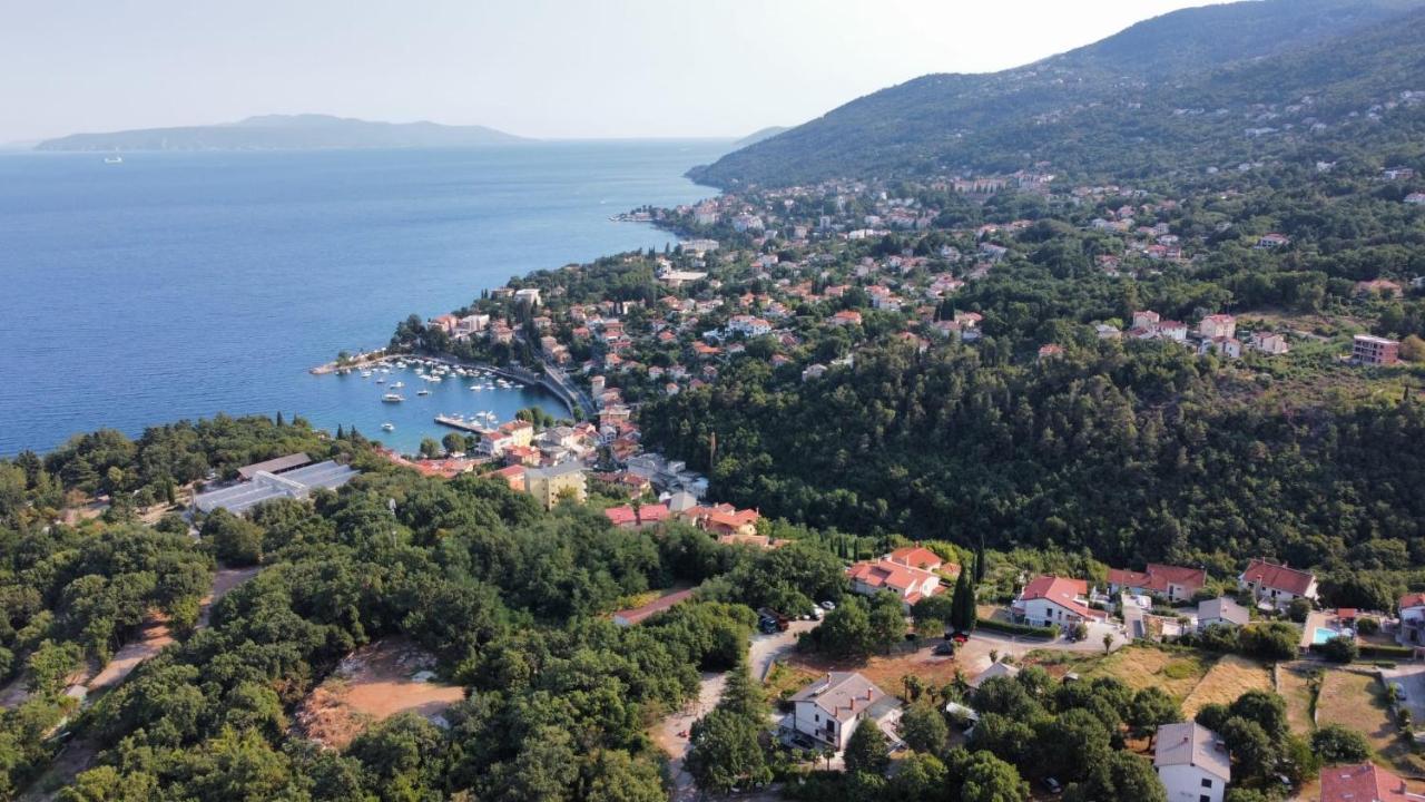Sea View Apartment In Ičići エクステリア 写真